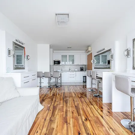 Tp Spacious Stylish Free Parking Lejlighed Szeged