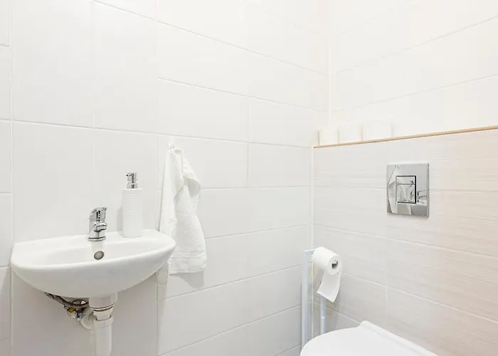 Apartman Tp Spacious Stylish Free Parking